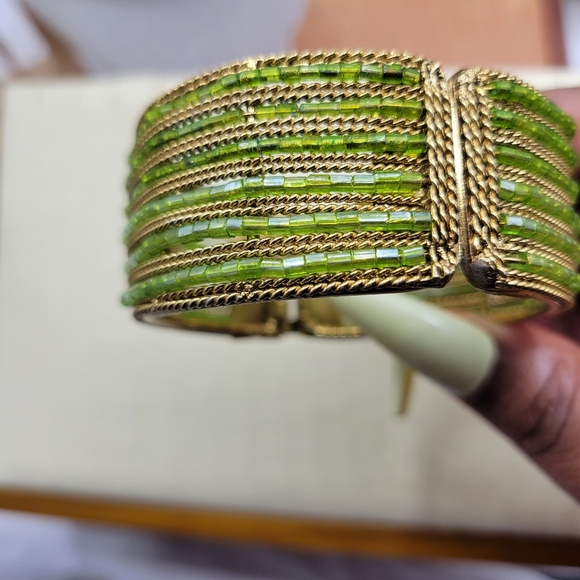 Vintage Beaded Cuff Bracelet / Citron & Gold / Hinged - Picture 3 of 6